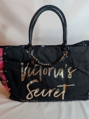 NWT Victoria's Secret Black & Pink Plaid Tote Bag